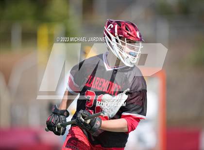 Thumbnail 2 in Bellevue (WA) vs Claremont (BC) photogallery.