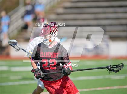Thumbnail 3 in Bellevue (WA) vs Claremont (BC) photogallery.