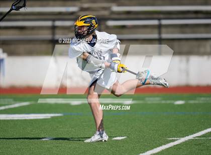 Thumbnail 2 in Bellevue (WA) vs Claremont (BC) photogallery.