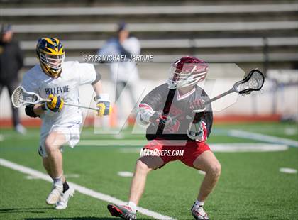 Thumbnail 2 in Bellevue (WA) vs Claremont (BC) photogallery.