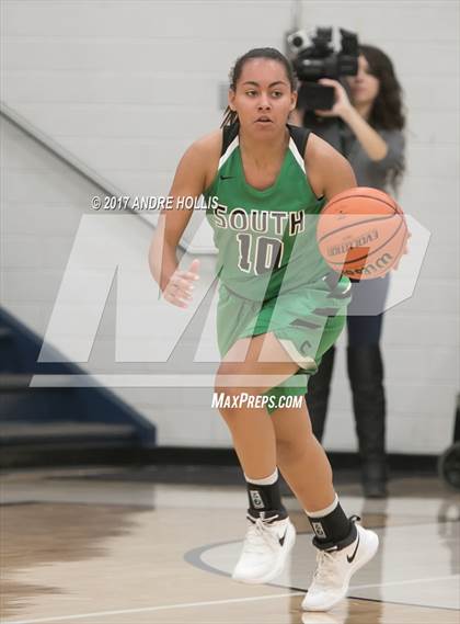 Thumbnail 2 in Fort Wayne South Side @ Oak Hill photogallery.
