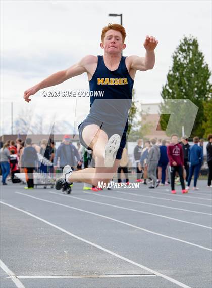 Thumbnail 3 in Alpha Invitational (Long Jump) photogallery.