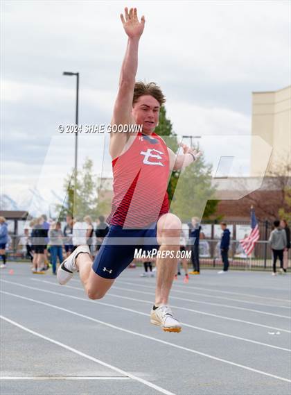 Thumbnail 2 in Alpha Invitational (Long Jump) photogallery.