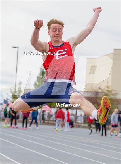 Thumbnail 3 in Alpha Invitational (Long Jump) photogallery.