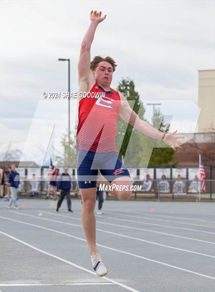 Thumbnail 3 in Alpha Invitational (Long Jump) photogallery.