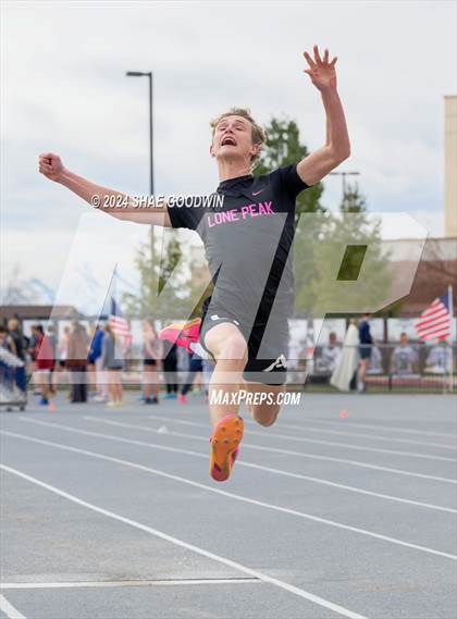 Thumbnail 1 in Alpha Invitational (Long Jump) photogallery.