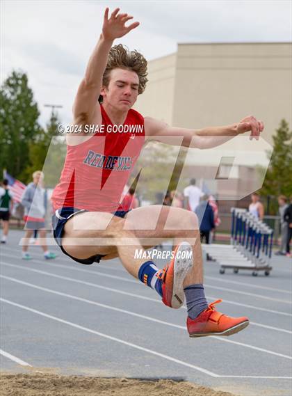 Thumbnail 2 in Alpha Invitational (Long Jump) photogallery.