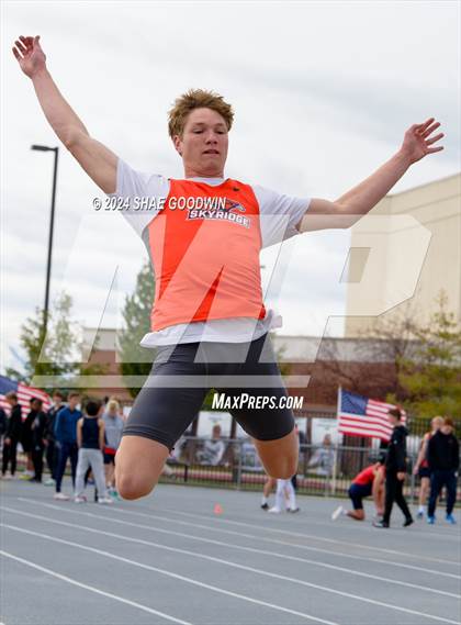 Thumbnail 3 in Alpha Invitational (Long Jump) photogallery.