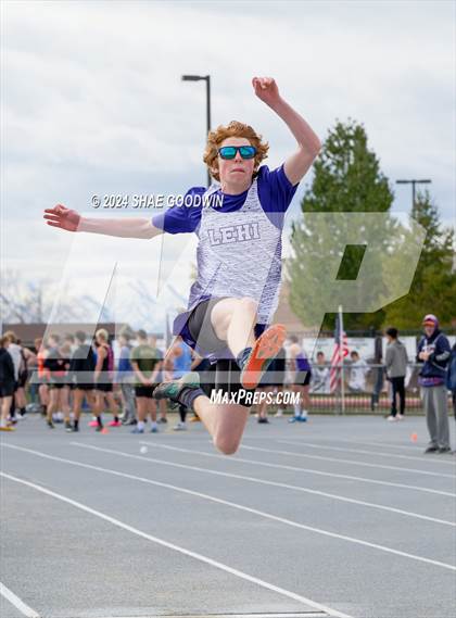 Thumbnail 2 in Alpha Invitational (Long Jump) photogallery.