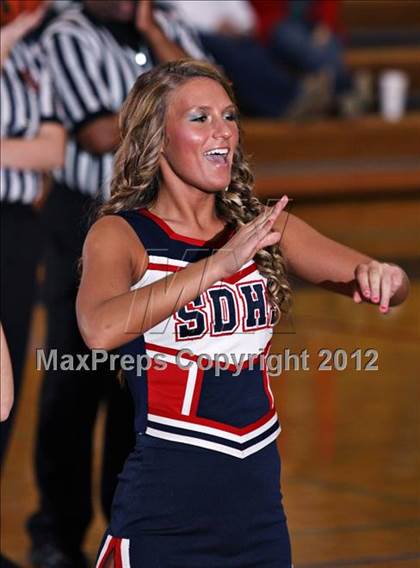 Thumbnail 1 in Carter @ South-Doyle photogallery.
