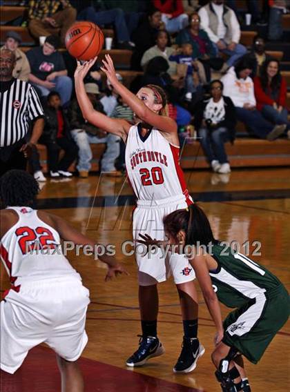 Thumbnail 2 in Carter @ South-Doyle photogallery.