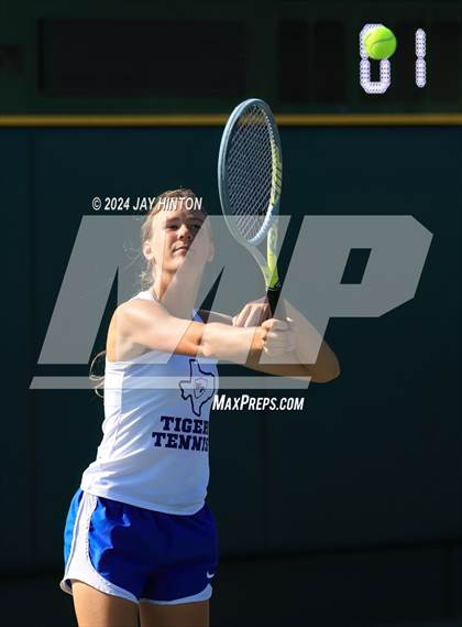 Thumbnail 2 in Wills Point vs Randall (UIL 4A Tennis Final) photogallery.
