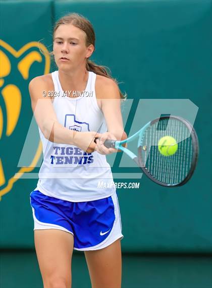 Thumbnail 1 in Wills Point vs Randall (UIL 4A Tennis Final) photogallery.