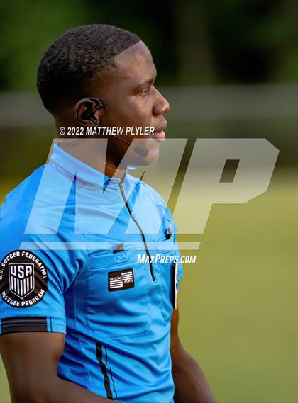 Thumbnail 2 in Clinton vs. Wheatmore (NCHSAA 2A Final) (1 of 2 - the Game) photogallery.