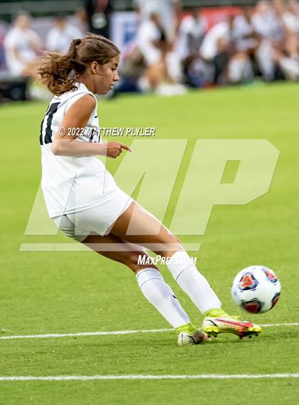 Thumbnail 1 in Clinton vs. Wheatmore (NCHSAA 2A Final) (1 of 2 - the Game) photogallery.