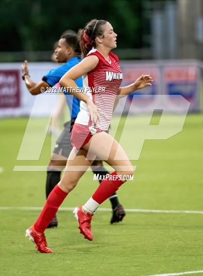 Thumbnail 1 in Clinton vs. Wheatmore (NCHSAA 2A Final) (1 of 2 - the Game) photogallery.