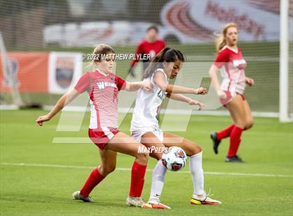 Thumbnail 3 in Clinton vs. Wheatmore (NCHSAA 2A Final) (1 of 2 - the Game) photogallery.