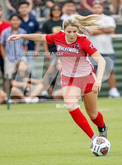 Thumbnail 2 in Clinton vs. Wheatmore (NCHSAA 2A Final) (1 of 2 - the Game) photogallery.