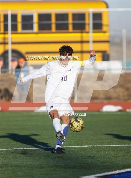 Thumbnail 3 in Peak to Peak vs Basalt (CHSAA 3A Playoffs Rd 2) photogallery.