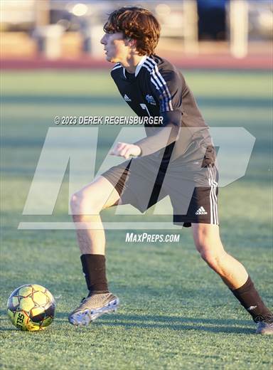 null - Photo 01