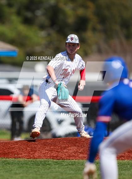 Thumbnail 3 in South Panola vs. Jackson Prep photogallery.