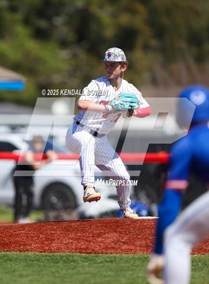 Thumbnail 1 in South Panola vs. Jackson Prep photogallery.