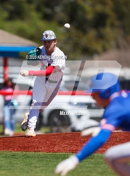 Thumbnail 2 in South Panola vs. Jackson Prep photogallery.