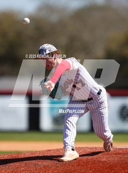 Thumbnail 2 in South Panola vs. Jackson Prep photogallery.