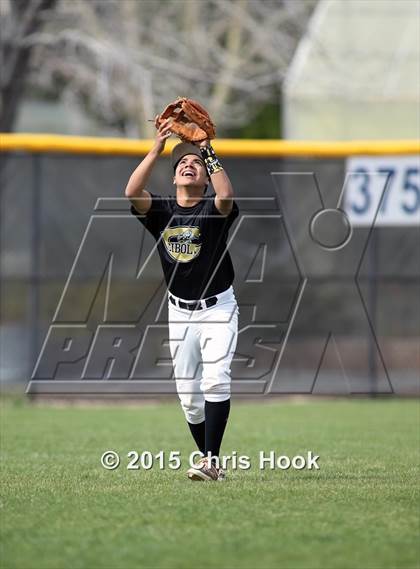Thumbnail 1 in Cibola vs. Flowing Wells (Panther Invitational) photogallery.