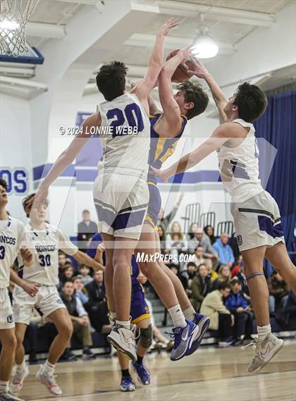 Thumbnail 3 in North Salem vs Bronxville (NYSPHSAA Section 1 Class B First Round) photogallery.
