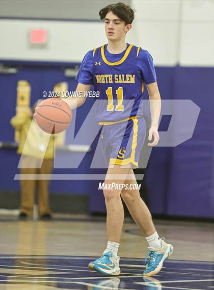 Thumbnail 3 in North Salem vs Bronxville (NYSPHSAA Section 1 Class B First Round) photogallery.