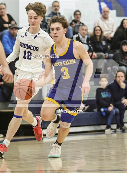 Thumbnail 3 in North Salem vs Bronxville (NYSPHSAA Section 1 Class B First Round) photogallery.