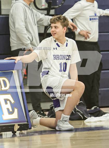 Thumbnail 2 in North Salem vs Bronxville (NYSPHSAA Section 1 Class B First Round) photogallery.