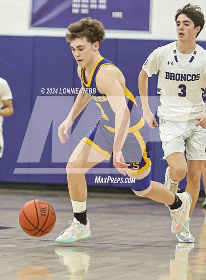 Thumbnail 2 in North Salem vs Bronxville (NYSPHSAA Section 1 Class B First Round) photogallery.