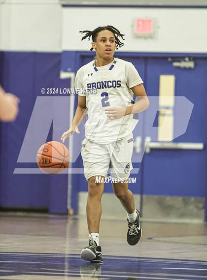 Thumbnail 2 in North Salem vs Bronxville (NYSPHSAA Section 1 Class B First Round) photogallery.