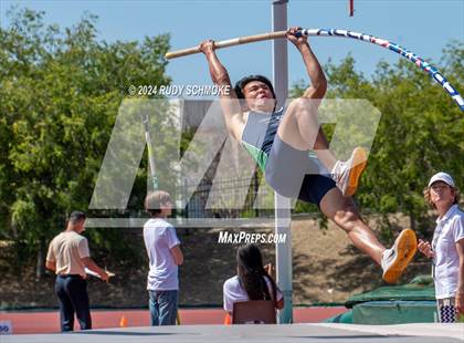 Thumbnail 2 in CIF SDS Boys Division 1 Track and Field Championship photogallery.