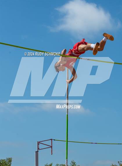 Thumbnail 2 in CIF SDS Boys Division 1 Track and Field Championship photogallery.