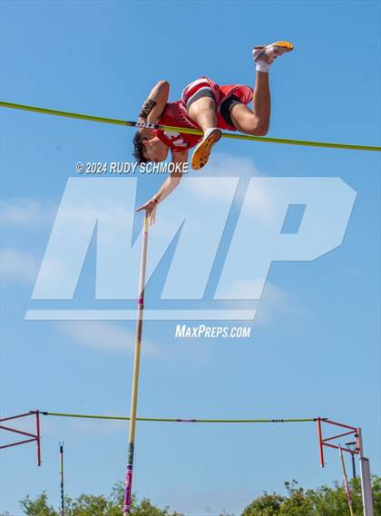 Thumbnail 2 in CIF SDS Boys Division 1 Track and Field Championship photogallery.