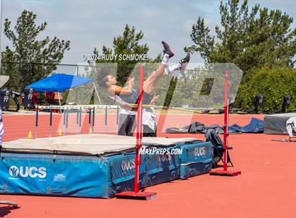 Thumbnail 1 in CIF SDS Boys Division 1 Track and Field Championship photogallery.