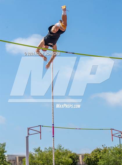 Thumbnail 2 in CIF SDS Boys Division 1 Track and Field Championship photogallery.