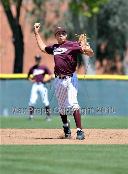 Thumbnail 1 in Torrance vs. Los Alamitos photogallery.
