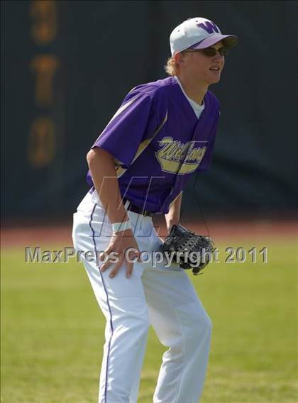 Thumbnail 2 in Willows vs. Durham (CIF NS D3 Final) photogallery.