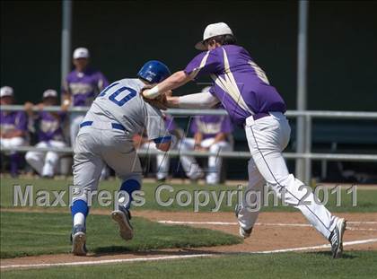 Thumbnail 1 in Willows vs. Durham (CIF NS D3 Final) photogallery.