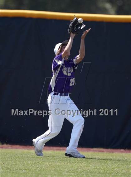 Thumbnail 2 in Willows vs. Durham (CIF NS D3 Final) photogallery.