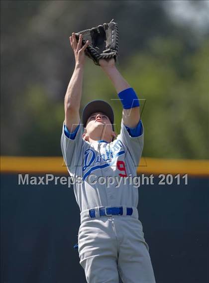 Thumbnail 2 in Willows vs. Durham (CIF NS D3 Final) photogallery.