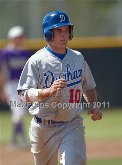 Thumbnail 3 in Willows vs. Durham (CIF NS D3 Final) photogallery.