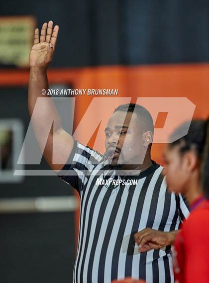 Thumbnail 1 in St. Francis vs. St. Ignatius (Roseville Elite Showcase) photogallery.
