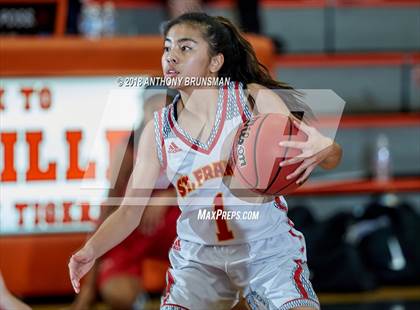 Thumbnail 2 in St. Francis vs. St. Ignatius (Roseville Elite Showcase) photogallery.