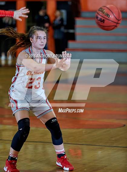 Thumbnail 3 in St. Francis vs. St. Ignatius (Roseville Elite Showcase) photogallery.