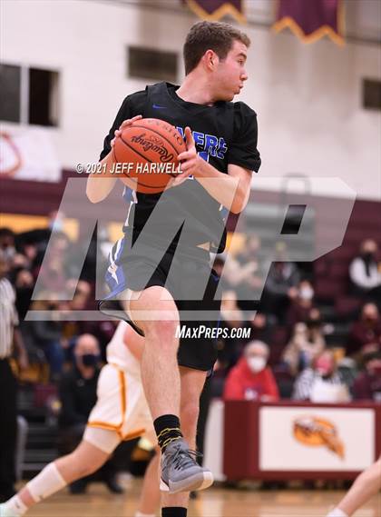 Thumbnail 2 in Revere @ Walsh Jesuit photogallery.